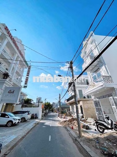❇️ Cho thuê Nhà 3 tầng full nội thât Đường Trần Phú Trung tâm Ninhkiều
