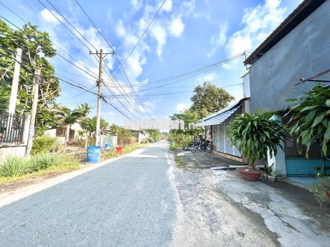 Dòng tiền 9tr5/th đất FULL thổ, chợ Việt Kiều, Tân Thông Hội,  Củ Chi