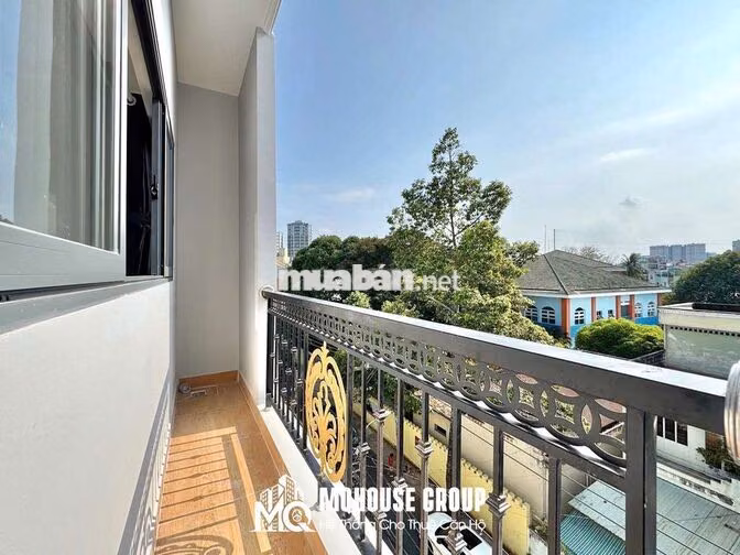 SIÊU PHẨM! STUDIO BAN CÔNG NGAY SÂN BAY TÂN SƠN NHẤT