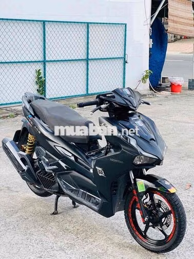 Honda Air Blade 2023 4val chính chủ