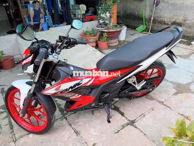 Honda Sonic Đỏ trắng đen