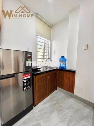 STUDIO CỬA SỔ THANG MÁY - NHẬN XE ĐIỆN