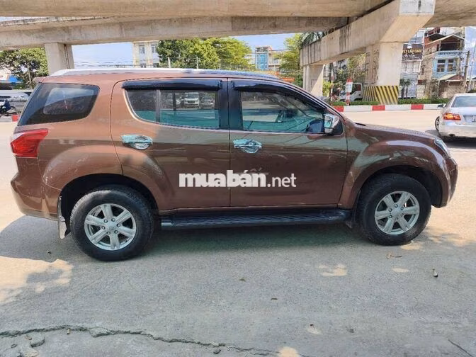 Isuzu MU-X 4x2AT 2016 Nâu