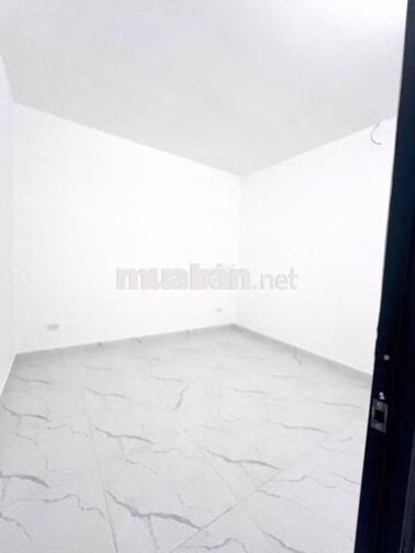 Cho Thuê Nhà Mới Xây 100% DT 100m2 1Trệt 1Lửng 3Pn 1Wc Hẻm Rộng 10M