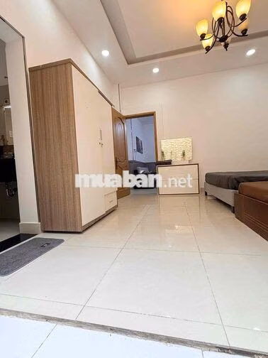 🔥 NGUYÊN CĂN Q1 – 2PN 65M² – PHÒNG KHÁCH + BẾP | 17TR