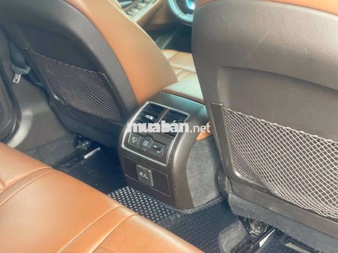 VinFast Lux A Premium 2019 Xám 10V Nâu Bò