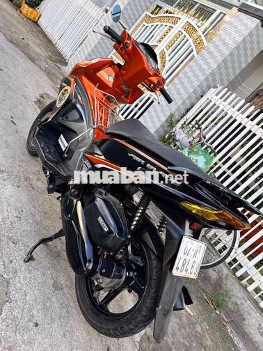 Honda Air Blade Fi 2017 Cam đen