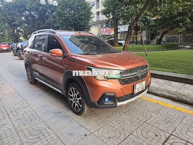 Suzuki XL7 2022 Nâu 7 chỗ Dưới 3 vạn km