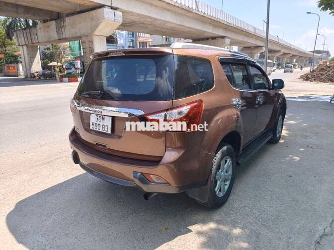 Isuzu MU-X 4x2AT 2016 Nâu