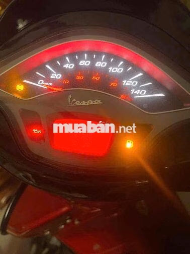 Piaggio Vespa Sprint 2025 Đỏ 8000 km