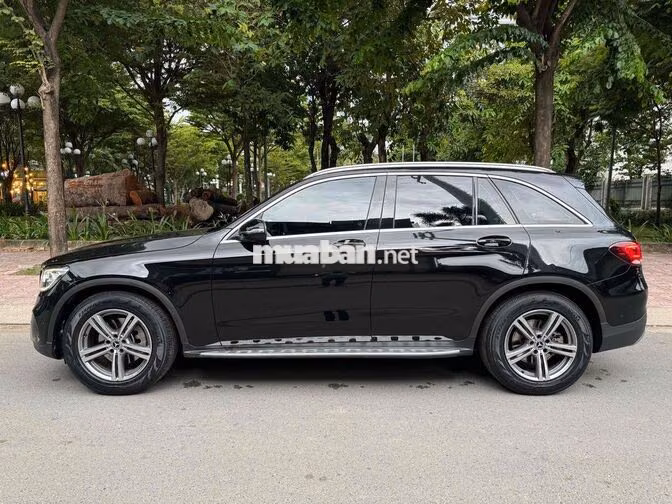 Mercedes-Benz GLC200 2022 Đen 37.686 km