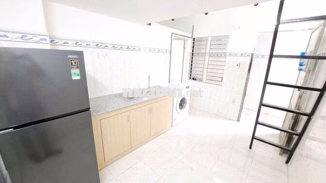 CÒN 3 PHÒNG GIÁ 3tr-4tr CỬA SỔ MÁY GIẶT RIÊNG TỦ LẠNH MÁY LẠNH NEW