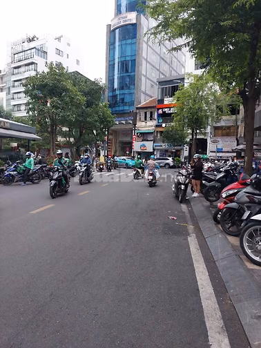 CHO THUÊ MẶT BẰNG 84 NGÔ ĐỨC KẾ, PHƯỜNG SÀI GÒN