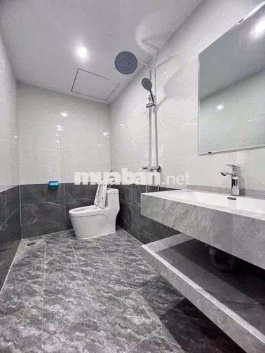 CHO THUÊ NHÀ NGUYÊN CĂN TẠI NGỌC THỤY - LONG BIÊN - 3PNKK - NỘI THẤT