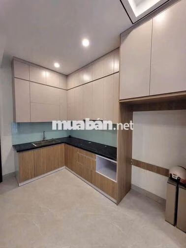 Cho thuê nhà mới tinh cự khối - Long biên - 3PN- Ô tô đỗ cửa - Full đồ