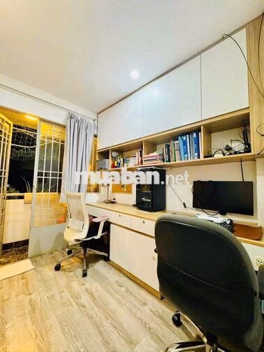 Nhà đẹp bán: đường Phan Đình Phùng- Phú Nhuận 8tỷ