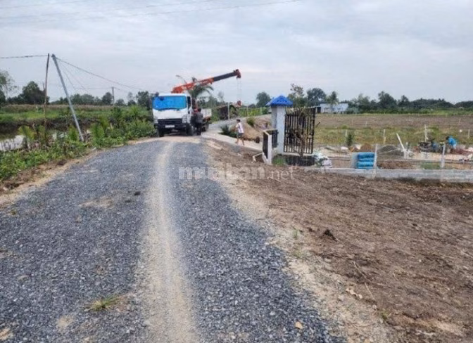 Bán 500m² Đất Bình Đức – Đường Đá 6m – Đối Diện Kênh Ba Vồn Lớn – Gần 