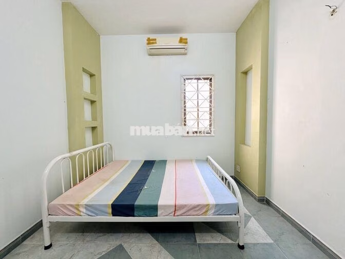 Cho thuê biệt thự Lê Quang Định 5PN Dt 7x10m 2 lầu 18 TR 