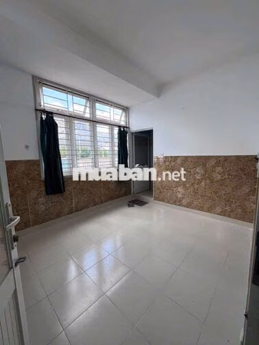 CÒN PHÒNG TRỌ Q.10, GIÁ RẺ, TOILET RIÊNG, CÁCH ĐH BÁCH KHOA 300M