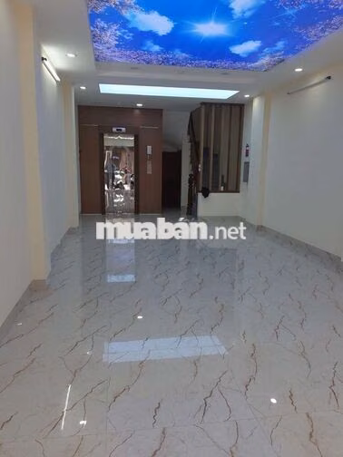 Cho thuê nhà ngõ 125 Trung Kính,  Diện tích 55m2 x 6 tầng có Thang Máy