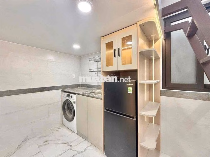 Siêu Phẩm Phòng Duplex Ngay Đại Học Công Thương