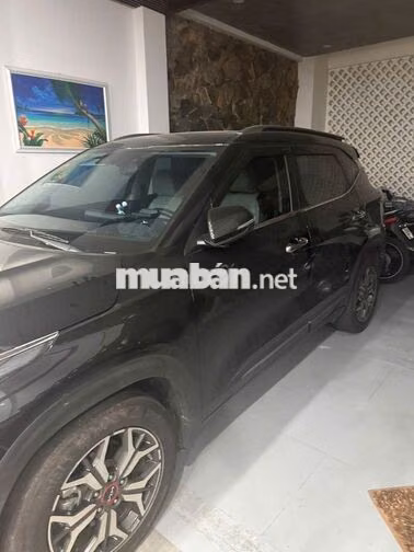 KIA SELTOS 1.6 PREMIUM 2022 (42.000km) ĐEN