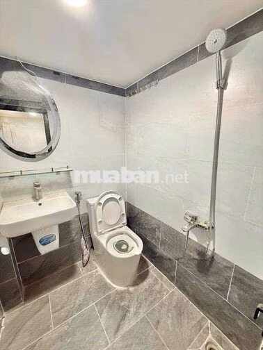 Siêu Phẩm Phòng Duplex Ngay Đại Học Công Thương