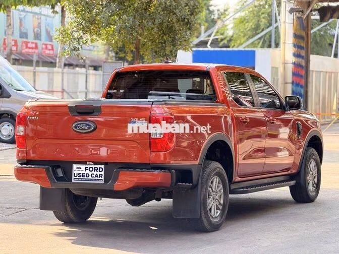 Ford Ranger 2022 4x4, bảo hành 2027, vay 75%