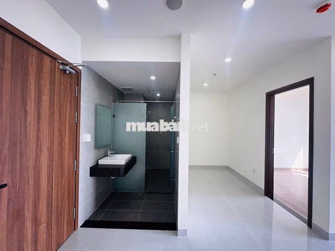 HOT 6TR 1PNA&T sẵn rèm, giàn phơi, 1 máy lạnh, bếp từ, hút mùi bao PQL
