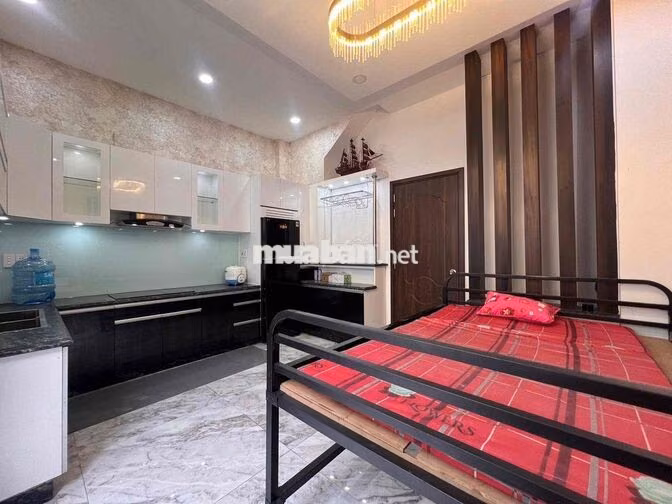 TRỆT 4TR5 FULL NT SÂN SAU CỰC CHILL GẦN ĐH VĂN HIẾN Y DƯỢC QUẬN 5