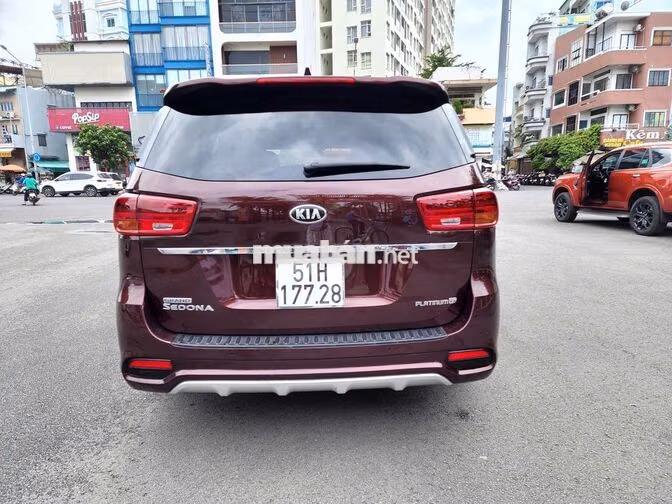 Kia Sedona 2020 Full Option Đỏ mận