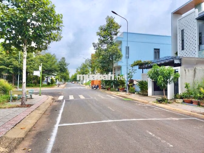 Chủ ngộp Bank cần bán lô đất thổ cư xã Tân Thông Hôi, Củ Chi. Giá 1tỷ1