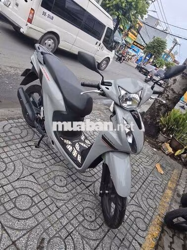 Vision 2024 Xám xi măng odo:8k.BS 62AL-09918.