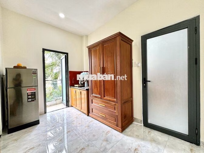 PHÒNG BAN CÔNG THOÁNG, AN NINH NGAY NGÃ TƯ BẢY HIỀN 