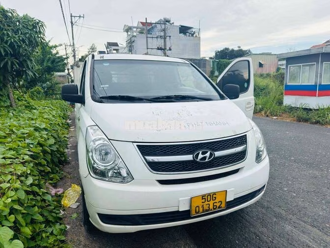 Hyundai Starex 2015 Trắng Xe tải van