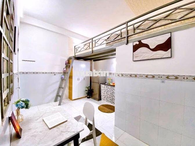 Cho Thuê Phòng Gác, Máy lạnh, Học viện hàng không, Gần Sân Bay