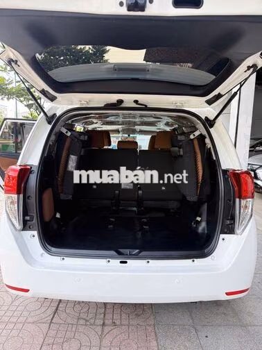 Toyota Innova 2.0E Số sàn - Màu trắng - 62000Km