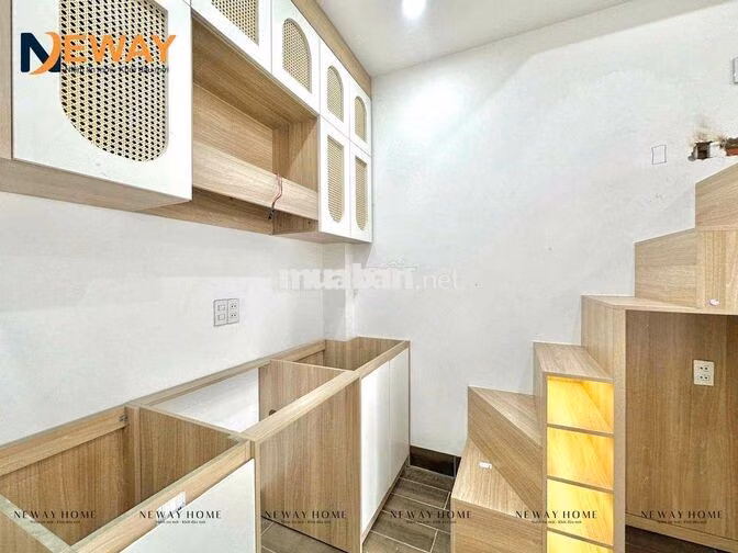 CHDV CAO CẤP MỚI XÂY NGAY ĐẦM SEN ĐH HỒNG BÀNG - ĐH VĂN HIẾN