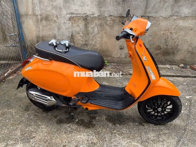 Piaggio Vespa Sprint 2019 124cc Cam