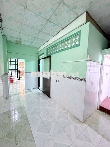 Cho thuê nhà vị trí đẹp Dương Bá Trạc P1-Q8
- Vị trí: hẻm 3m