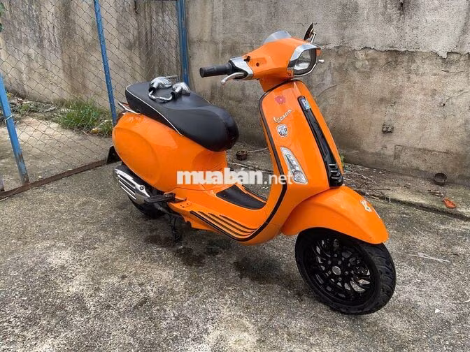 Piaggio Vespa Sprint 2019 124cc Cam