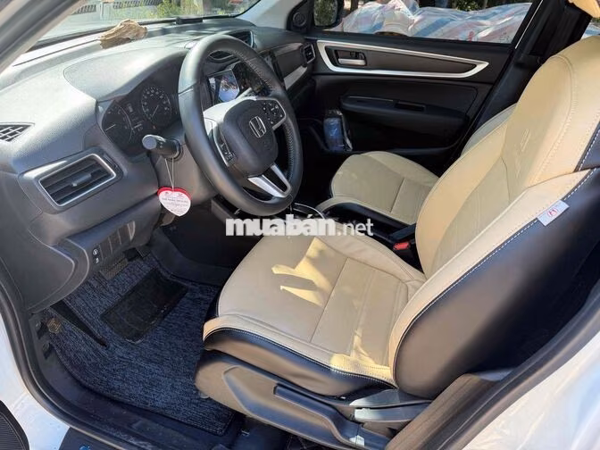 Honda BRV G 2025 Trắng Da Nappa