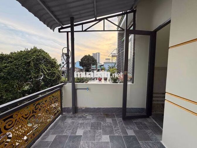 BÁN NHÀ DĨ AN - Gần đường Phan Bội Châu- Gần Chợ Dĩ An