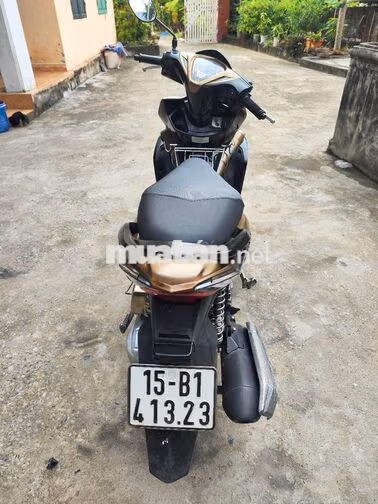 Honda Airblade 2012 Vàng đen