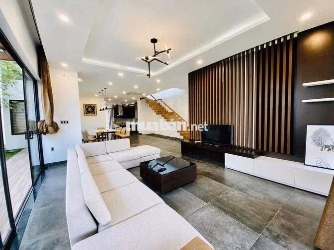 CHO THUÊ VILLA CAO CẤP LUXURY SÂN VƯỜN