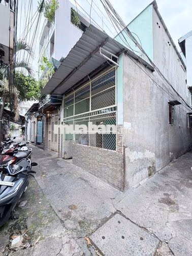 Cho thuê nhà vị trí đẹp Dương Bá Trạc P1-Q8
- Vị trí: hẻm 3m