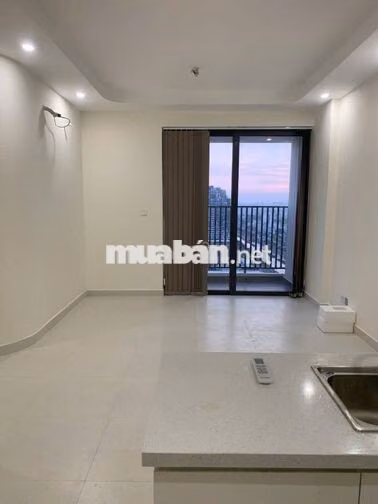 Cho thuê CH 3PN,2WC ngay chân cầu Chà Và, mới 100% đối diện SATRA MALL