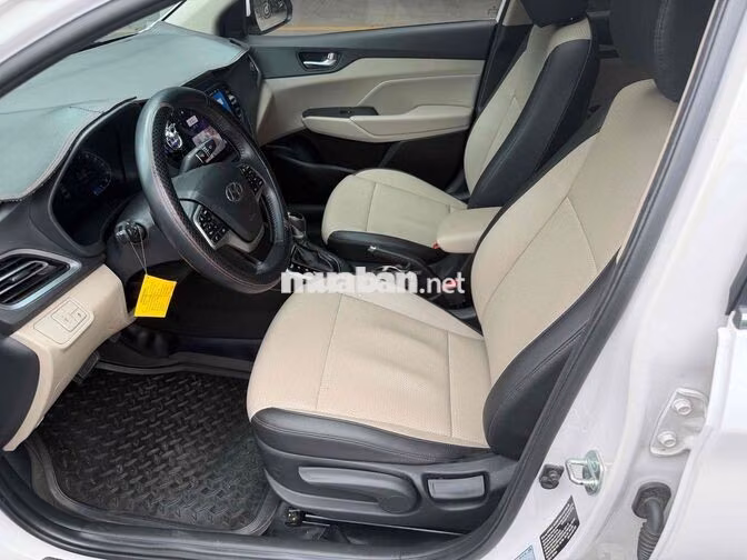 Hyundai Accent ATH 2023 Trắng Tự động 5 vạn