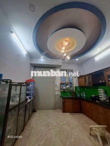 NHÀ SẠCH SẼ DT 5,5*15, TRỆT LẦU, 3PN, 3WC, NỘI THẤT CƠ BẢN 