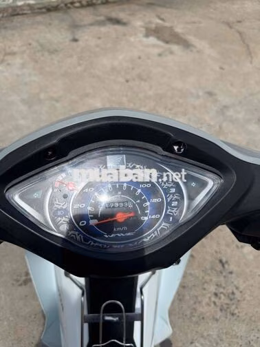 Honda Wave A 2026 Trắng xám
